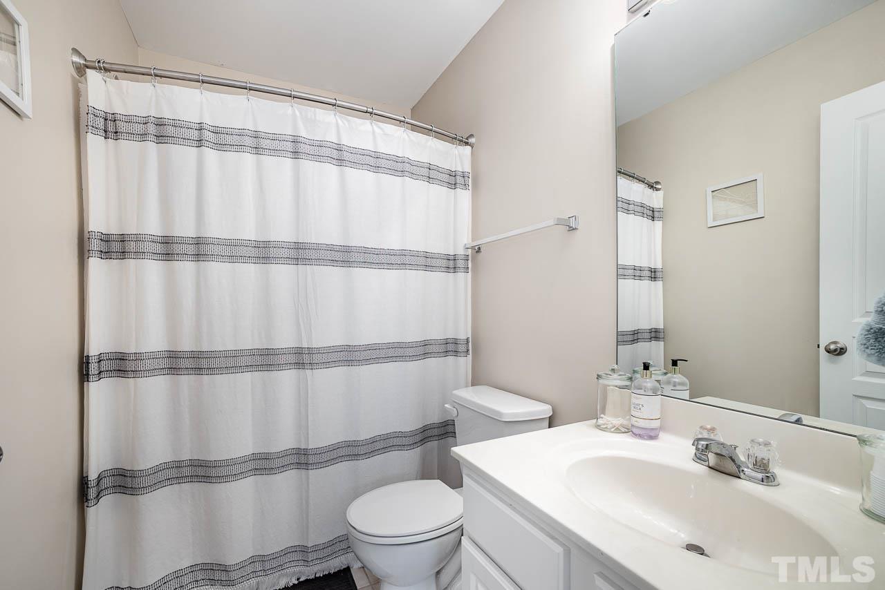 4323 Sugarbend Way Raleigh, NC 27606 - Photo 21 of 25 Gallery Image 21