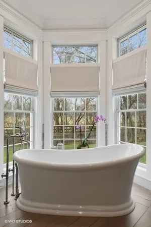 $1,995,000 | 383 West County Line Road, Barrington Hills, IL 60010