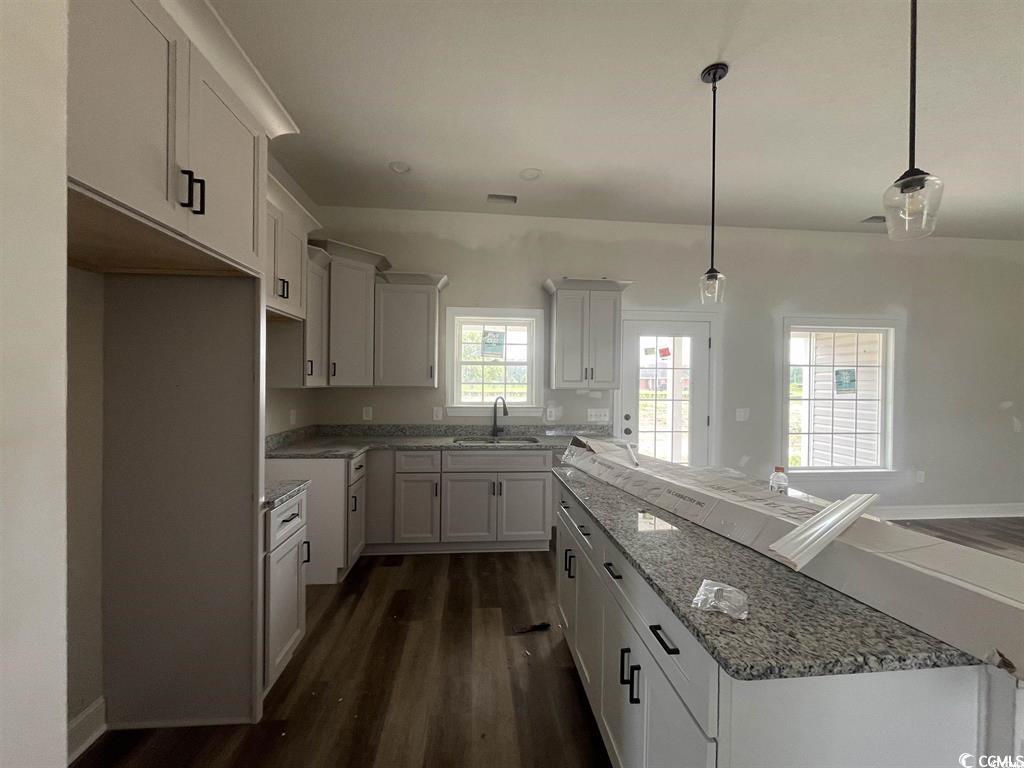8187 Kerl Road Aynor, SC 29511 - Photo 4 of 14 Kitchen featuring decorative light fixtures, light