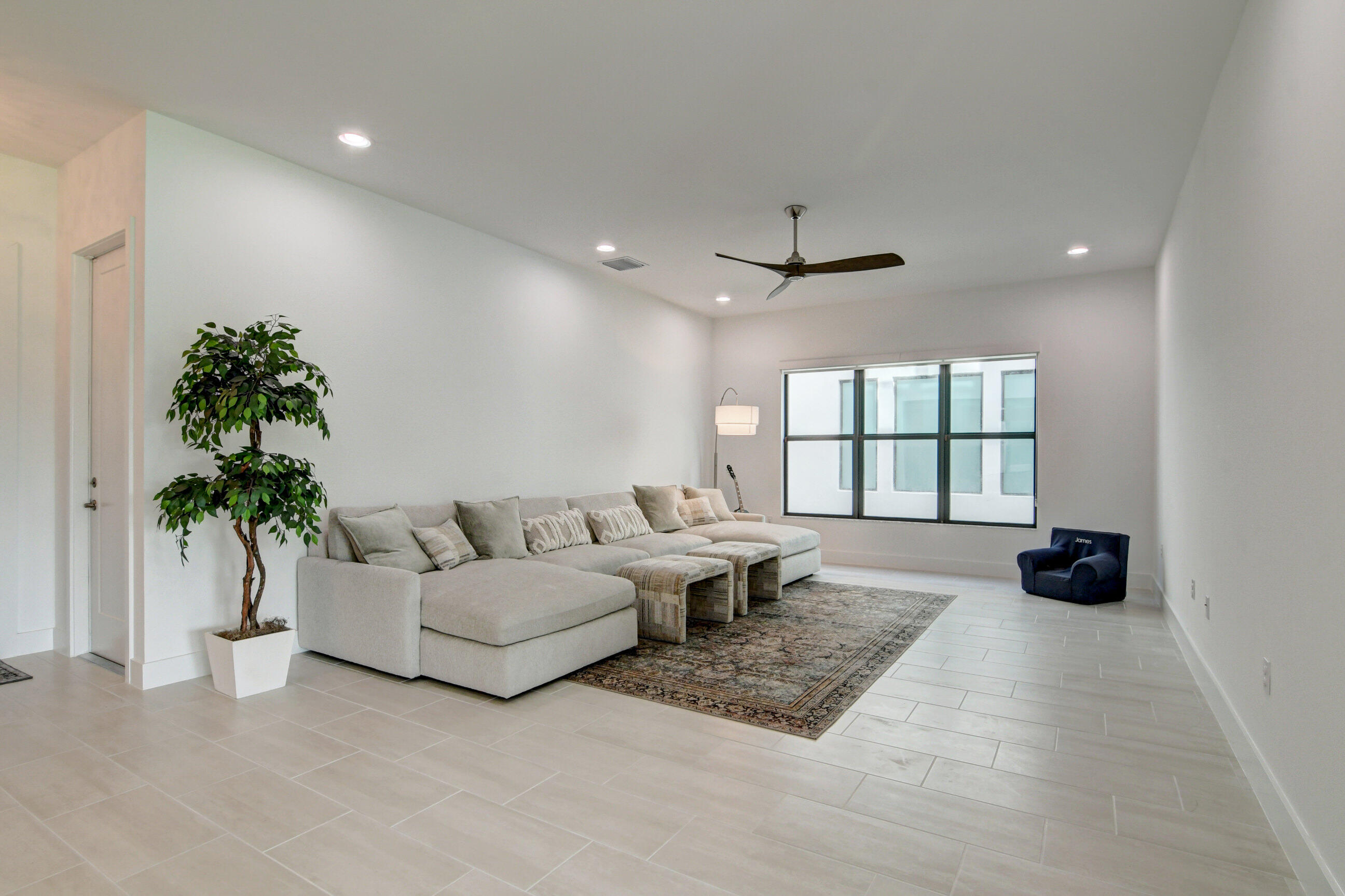 17640 Sparkling River Road Boca Raton, FL 33496 - Photo 11 of 68 27_dsc_7588_89_90_91_92