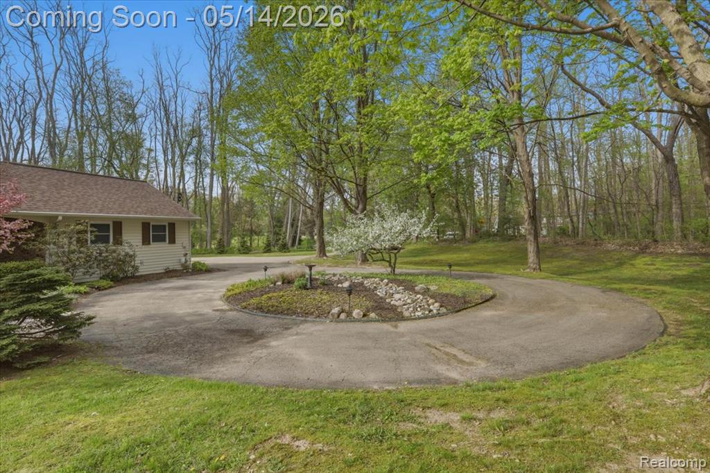 8765 Clement Road Clarkston, MI 48346 - Photo 51 of 69 Gallery Image 51