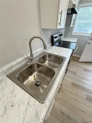 $170,000 | 604 North Henderson Street, Unit A&B, Salem, MO 65560