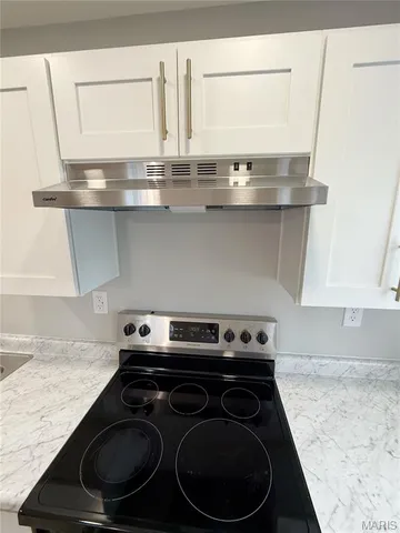 $170,000 | 604 North Henderson Street, Unit A&B, Salem, MO 65560