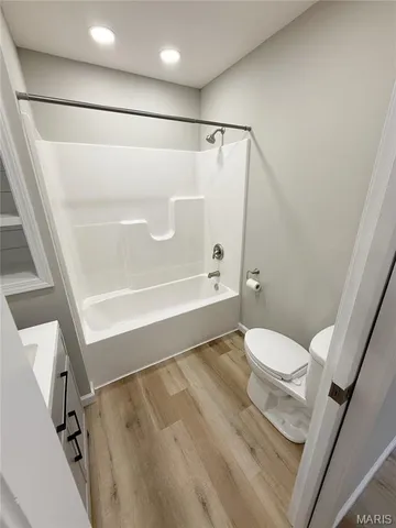 $170,000 | 604 North Henderson Street, Unit A&B, Salem, MO 65560