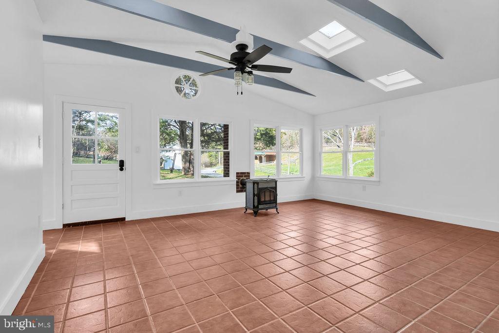 496 Frenchman Pond Road Fort Valley, VA 22652 - Photo 11 of 77 Gallery Image 11