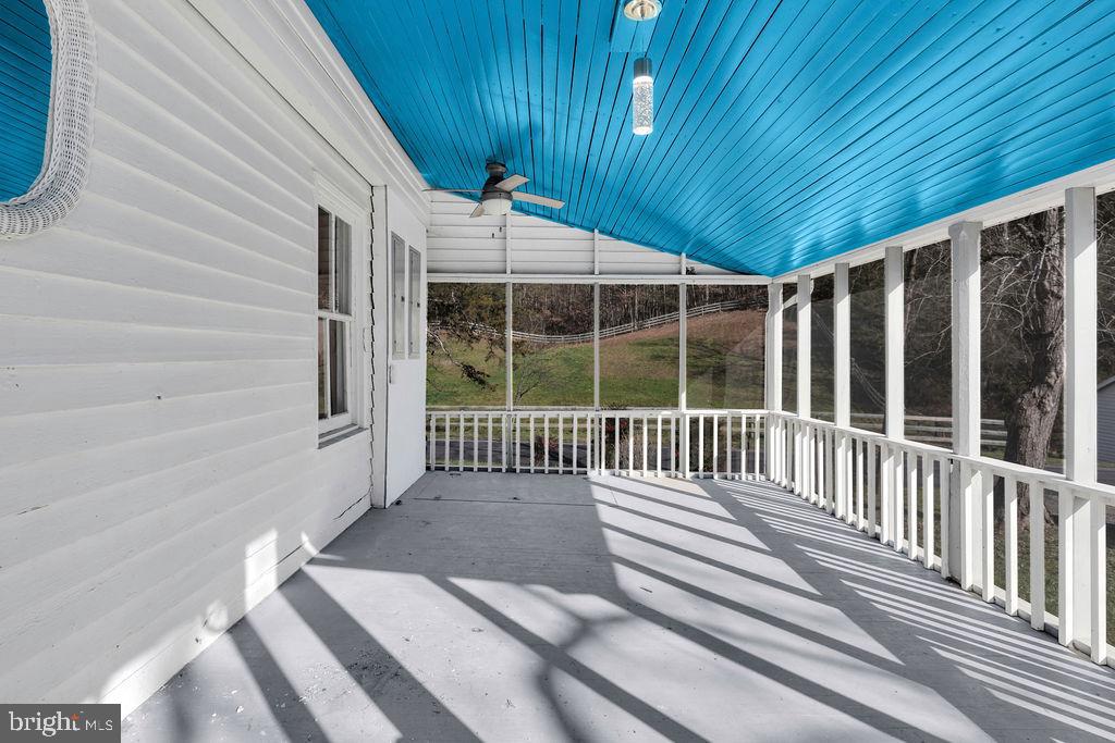 496 Frenchman Pond Road Fort Valley, VA 22652 - Photo 31 of 77 Gallery Image 31