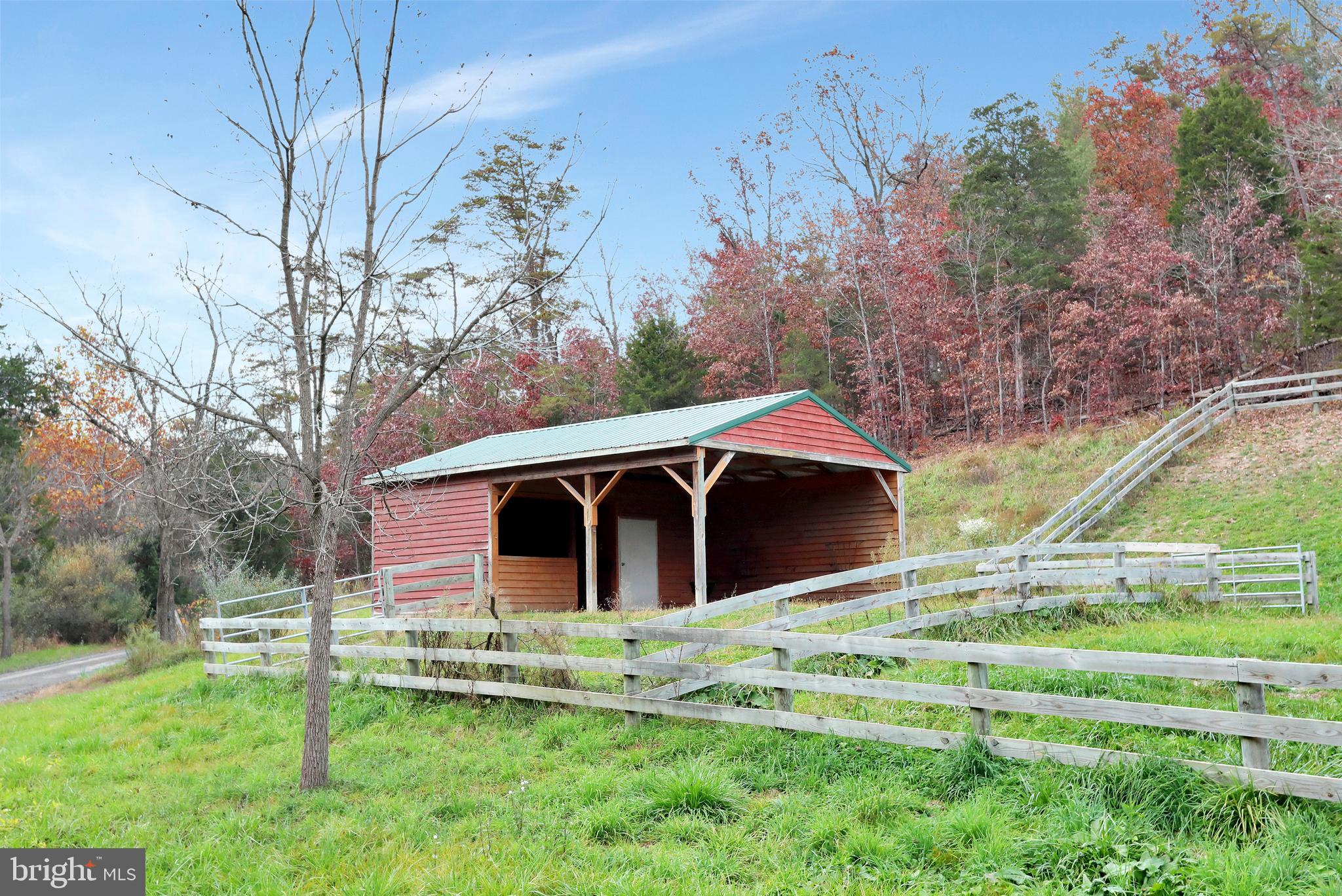 496 Frenchman Pond Road Fort Valley, VA 22652 - Photo 33 of 77 Barn for your horses