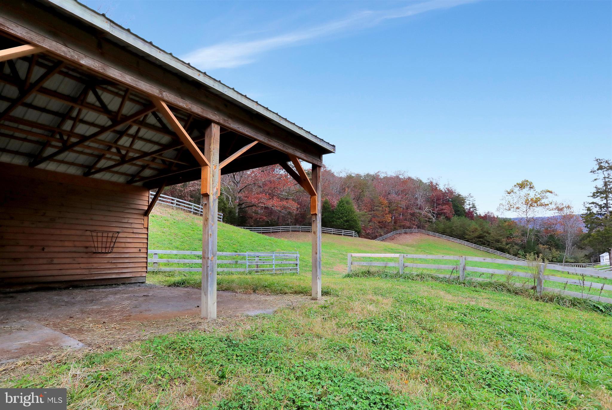 496 Frenchman Pond Road Fort Valley, VA 22652 - Photo 47 of 77 Run-in shed