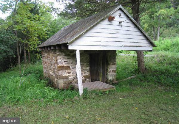 496 Frenchman Pond Road Fort Valley, VA 22652 - Photo 76 of 77 Gallery Image 76
