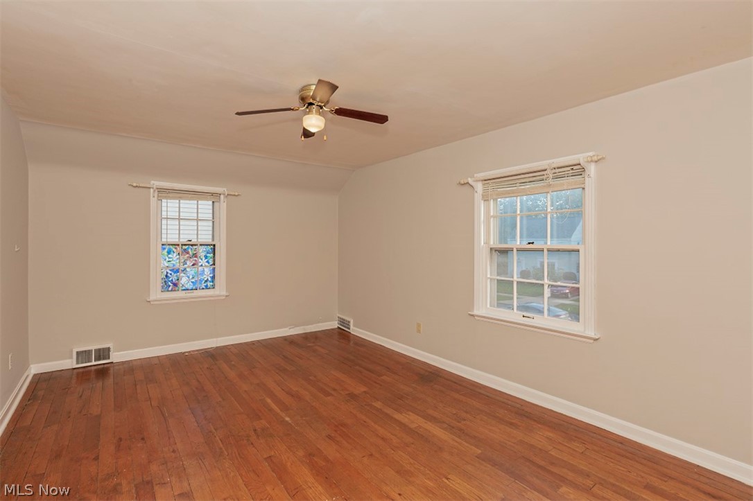 1460 Evanston Road Lyndhurst, OH 44124 - Photo 25 of 35