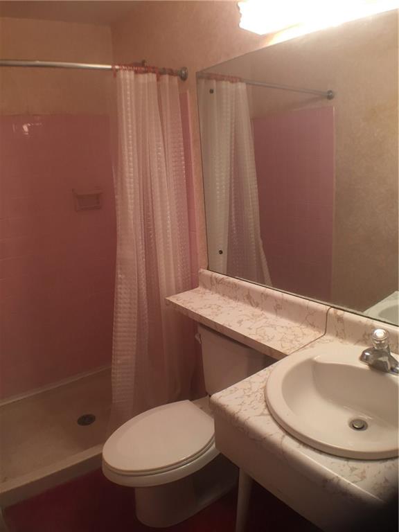 1228 Rolling Meadow Road Pittsburgh, PA 15241 - Photo 18 of 25 Gallery Image 18