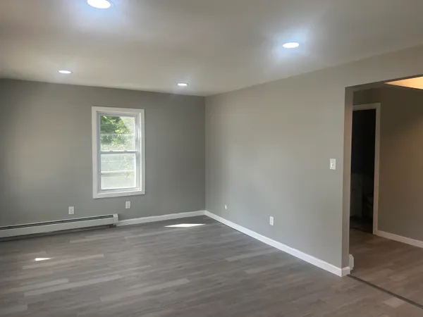 $329,900 | 6 Fowler Street, Augusta, ME 04330