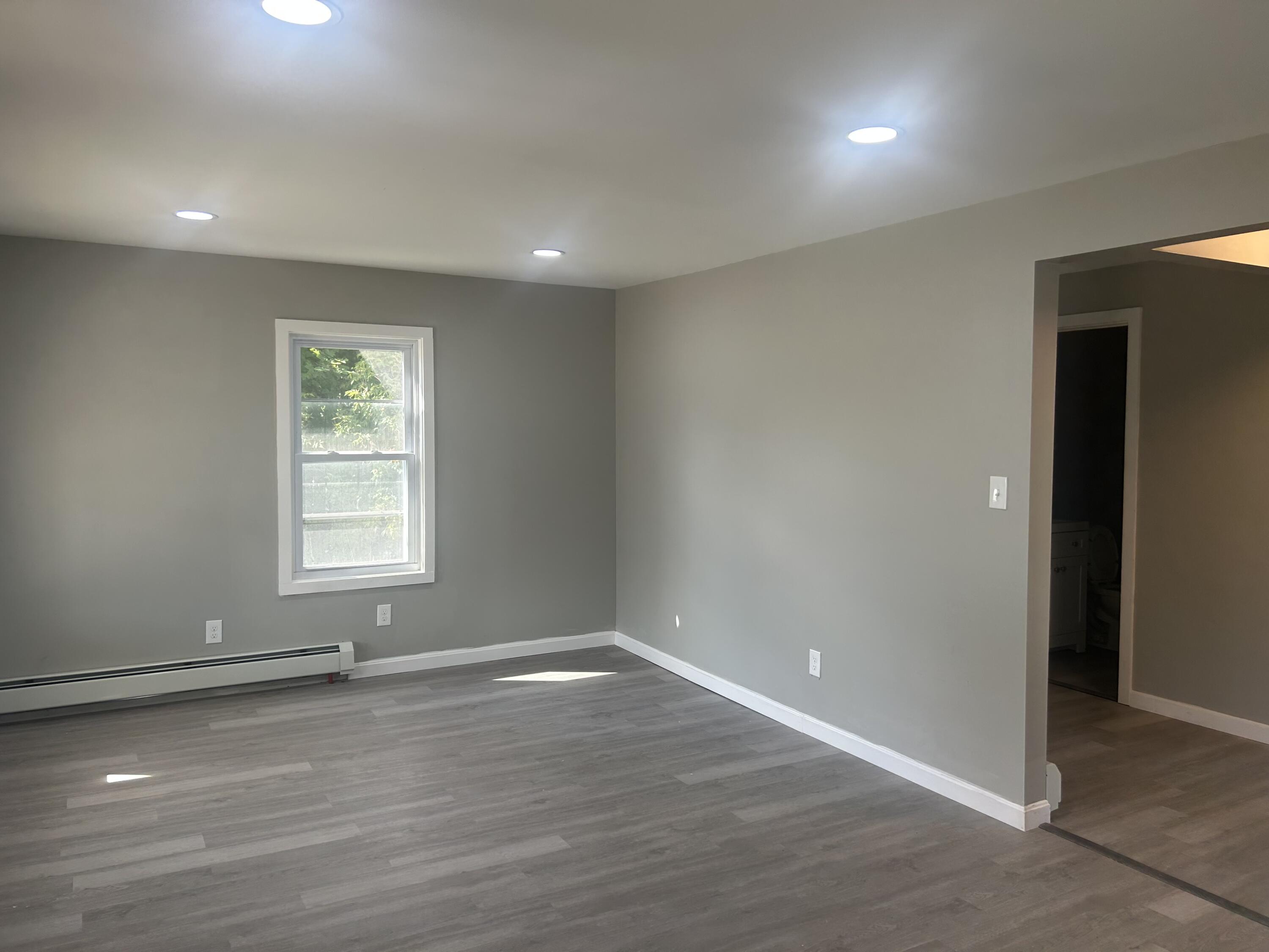 6 Fowler Street Augusta, ME 04330 - Photo 8 of 32 Living Room