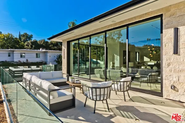 $20,500 | 16879 Mooncrest Drive, Encino, CA 91436