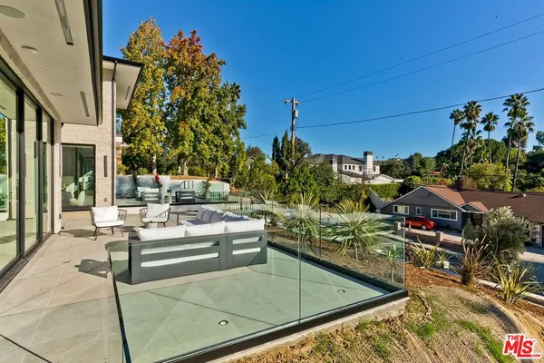 $20,500 | 16879 Mooncrest Drive, Encino, CA 91436