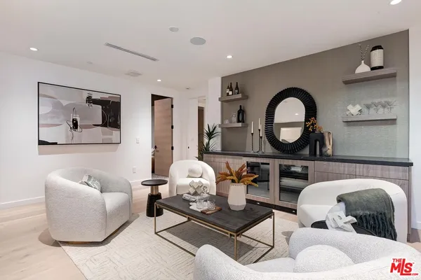 $20,500 | 16879 Mooncrest Drive, Encino, CA 91436