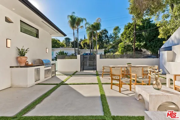 $20,500 | 16879 Mooncrest Drive, Encino, CA 91436