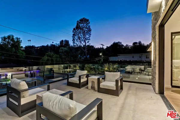 $20,500 | 16879 Mooncrest Drive, Encino, CA 91436