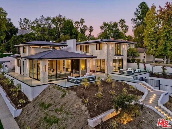 $20,500 | 16879 Mooncrest Drive, Encino, CA 91436