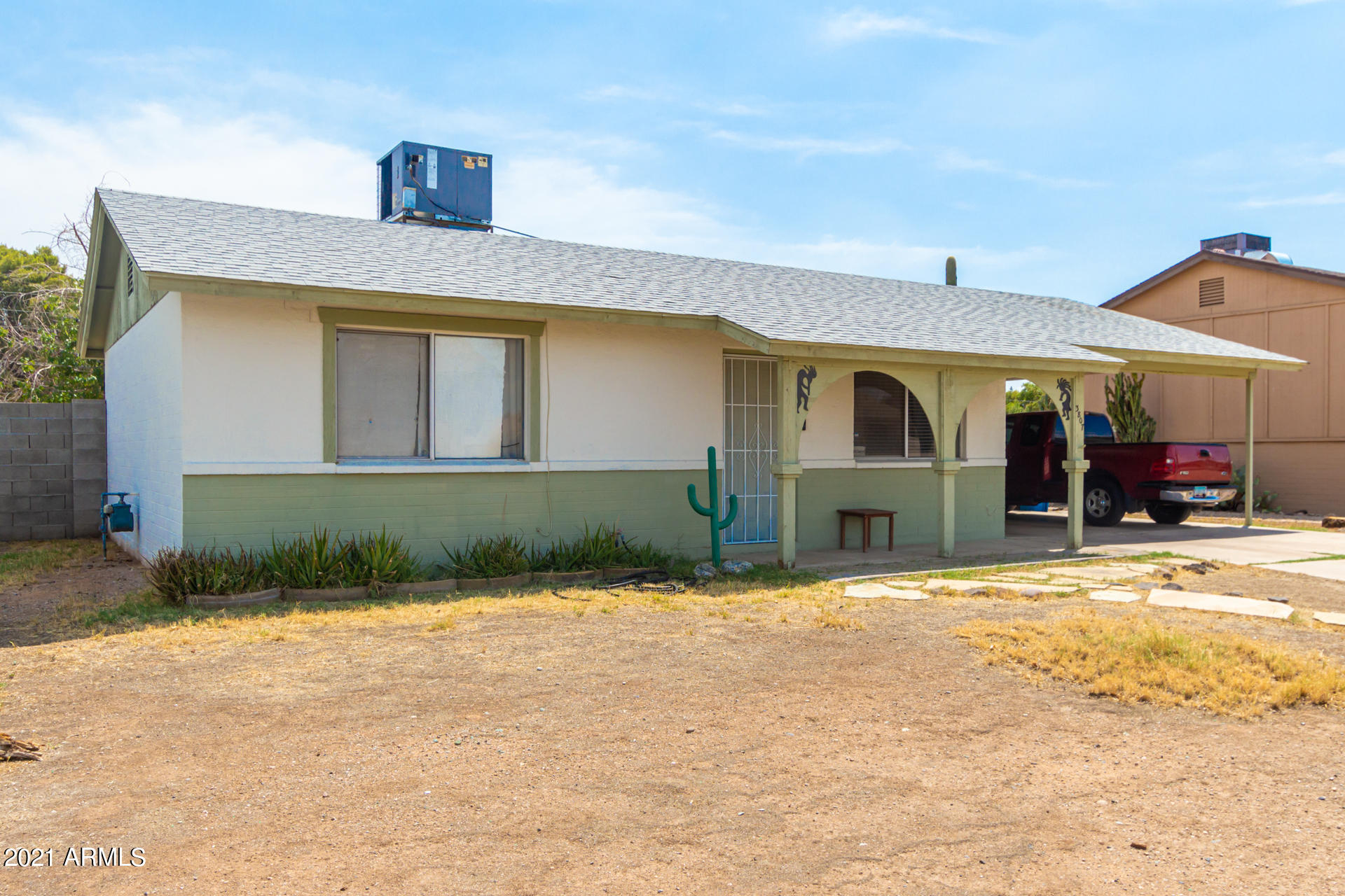 3807 West Wethersfield Road Phoenix, AZ 85029 - Photo 9 of 18 0002-01 - Wethersfield