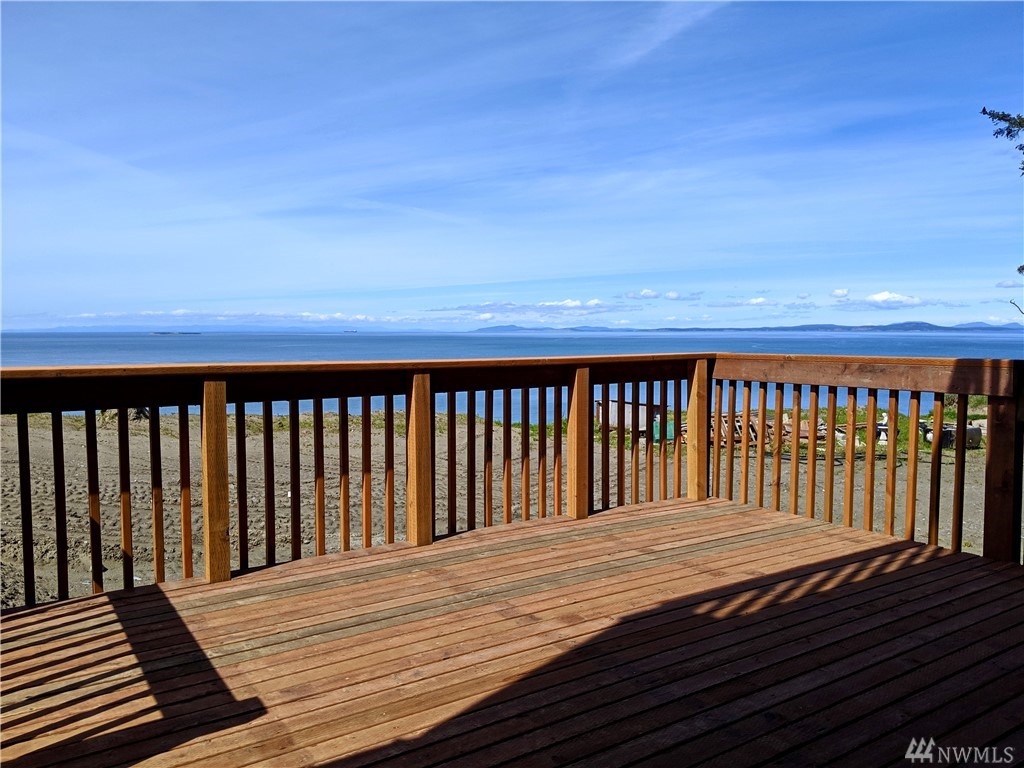 2285 West Beach Road, Unit D Oak Harbor, WA 98277 - Photo 13 of 25 Gallery Image 13