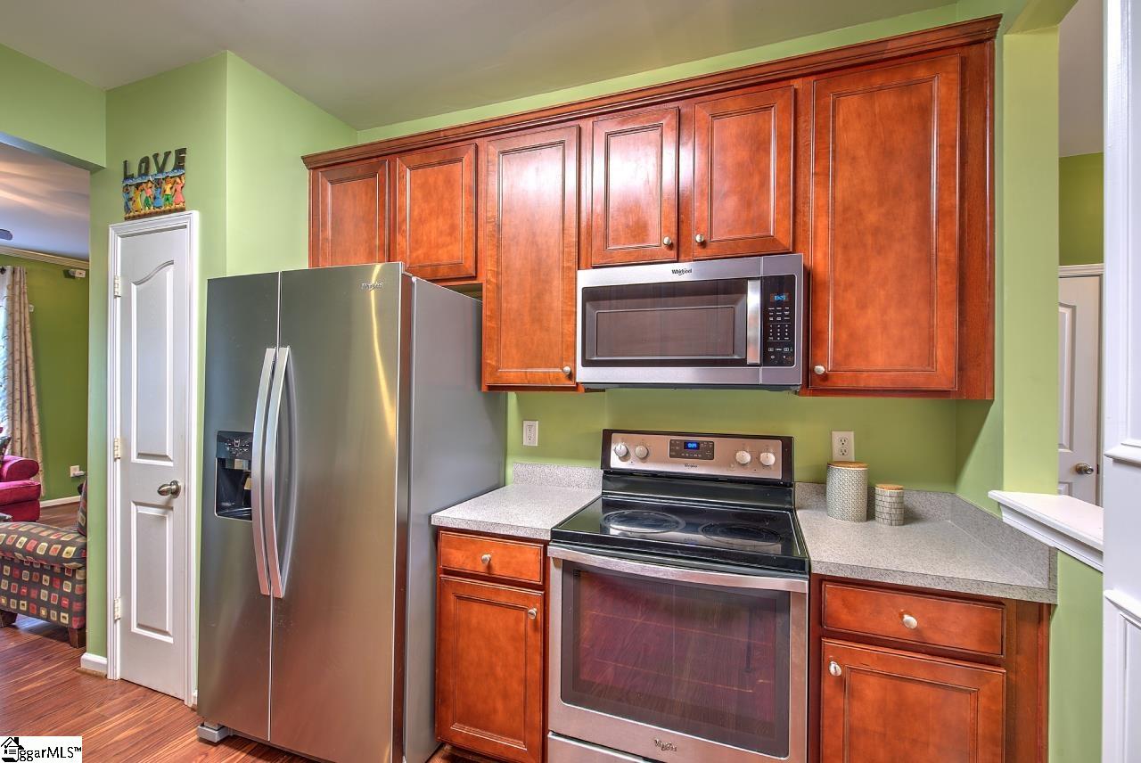31 Swade Way Greer, SC 29650 - Photo 10 of 34 Gallery Image 10