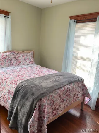$1,100 | 18 Parkway Street, Hanover, NY 14136
