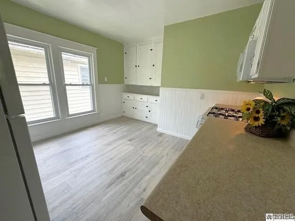 $1,100 | 18 Parkway Street, Hanover, NY 14136