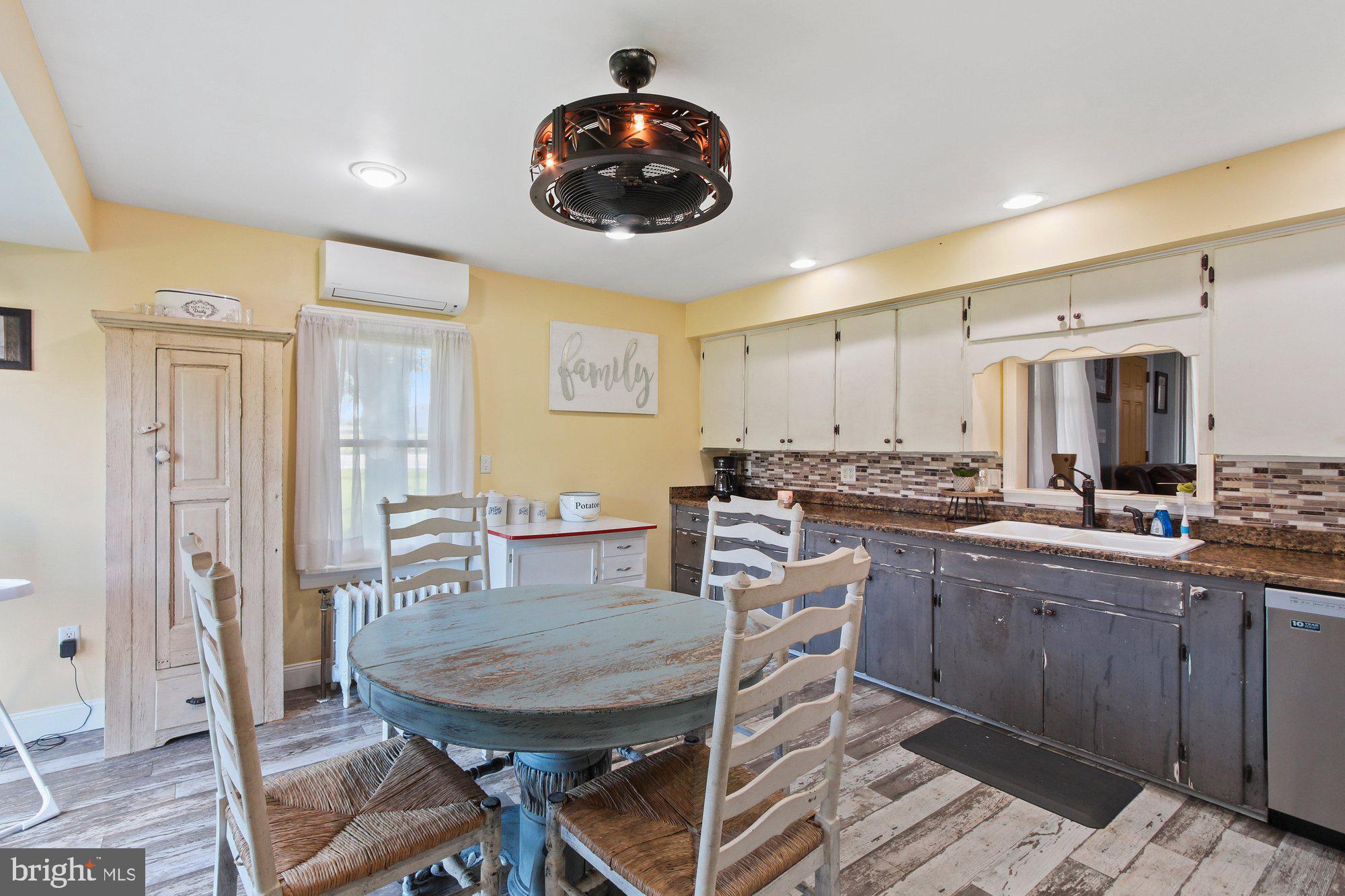 3360 Spring Road Carlisle, PA 17013 - Photo 4 of 49 Gallery Image 4