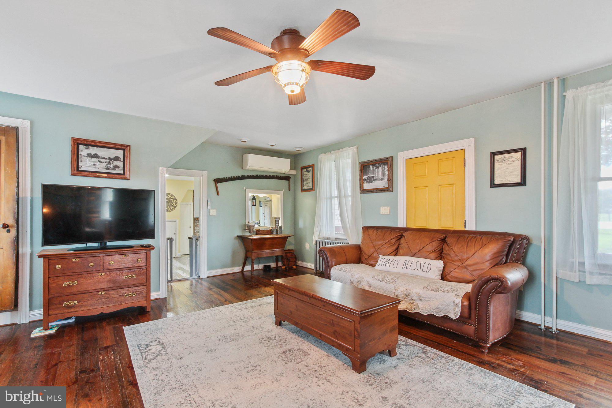 3360 Spring Road Carlisle, PA 17013 - Photo 7 of 49 Gallery Image 7