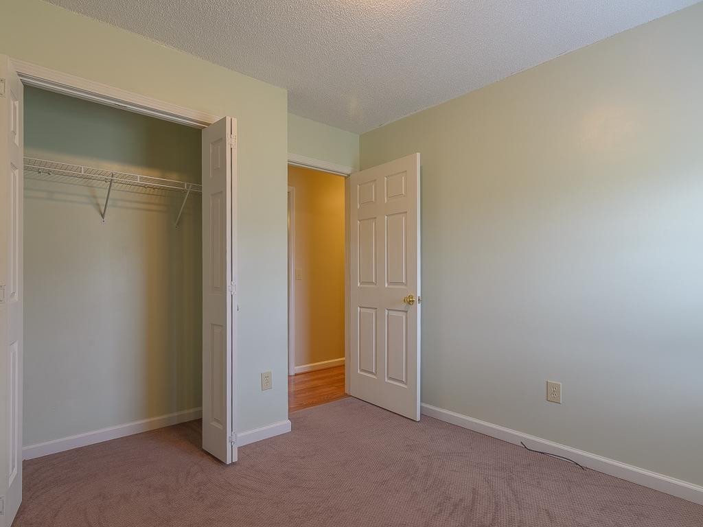 108 Good Road Fall Branch, TN 37656 - Photo 11 of 26 Bedroom2closet