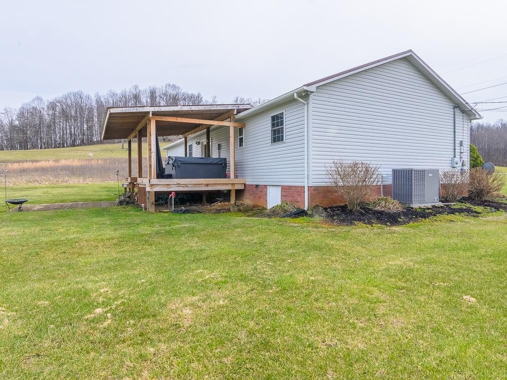 108 Good Road Fall Branch, TN 37656 - Photo 23 of 26 Updated HVACside view