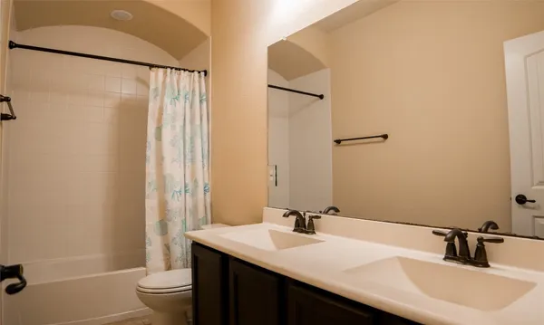 $2,600 | 4702 Preserve Park Drive, Spring, TX 77389