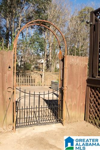 1016 Edgewood Boulevard Birmingham, AL 35209 - Photo 23 of 27