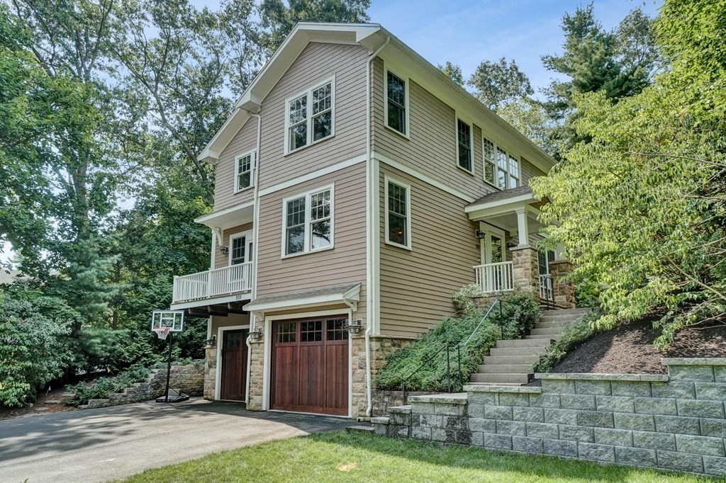 101 Columbine Road Milton, MA 02186 - Photo 2 of 24 Gallery Image 2