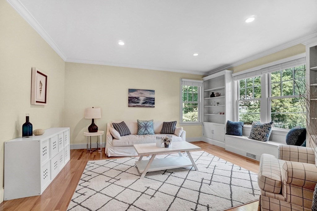101 Columbine Road Milton, MA 02186 - Photo 4 of 24 Gallery Image 4