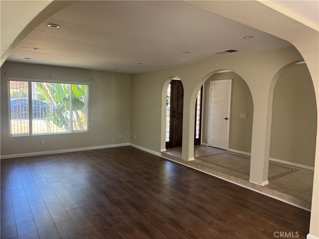16650 Rinaldi Street Granada Hills, CA 91344 - Photo 7 of 18