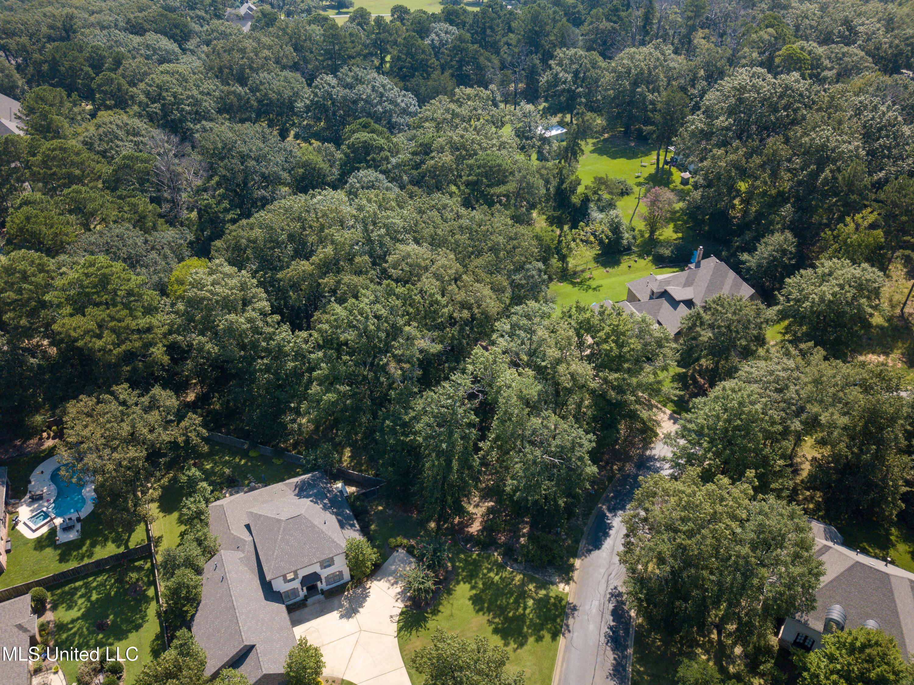 Cottesbrooke Circle Madison, MS 39110 - Photo 6 of 26 DJI_0582