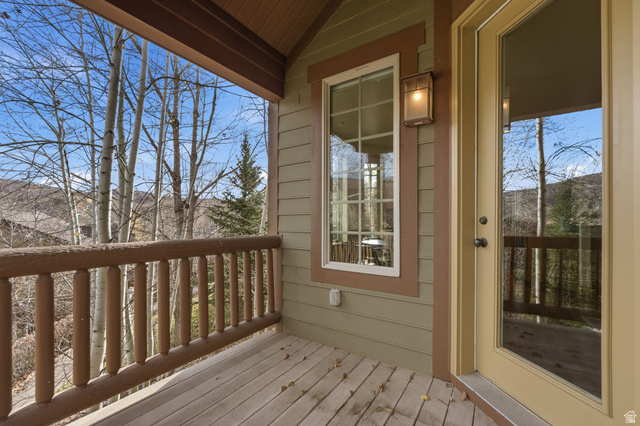 3026 Lower Saddleback Road Park City, UT 84098 - Photo 53 of 71 View of wooden terrace