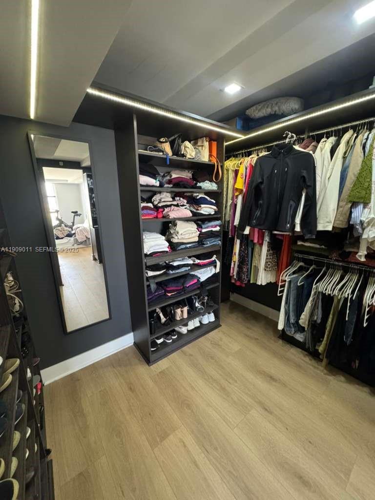 4000 Towerside Terrace, Unit 1901 Miami, FL 33138 - Photo 28 of 36 a view of room