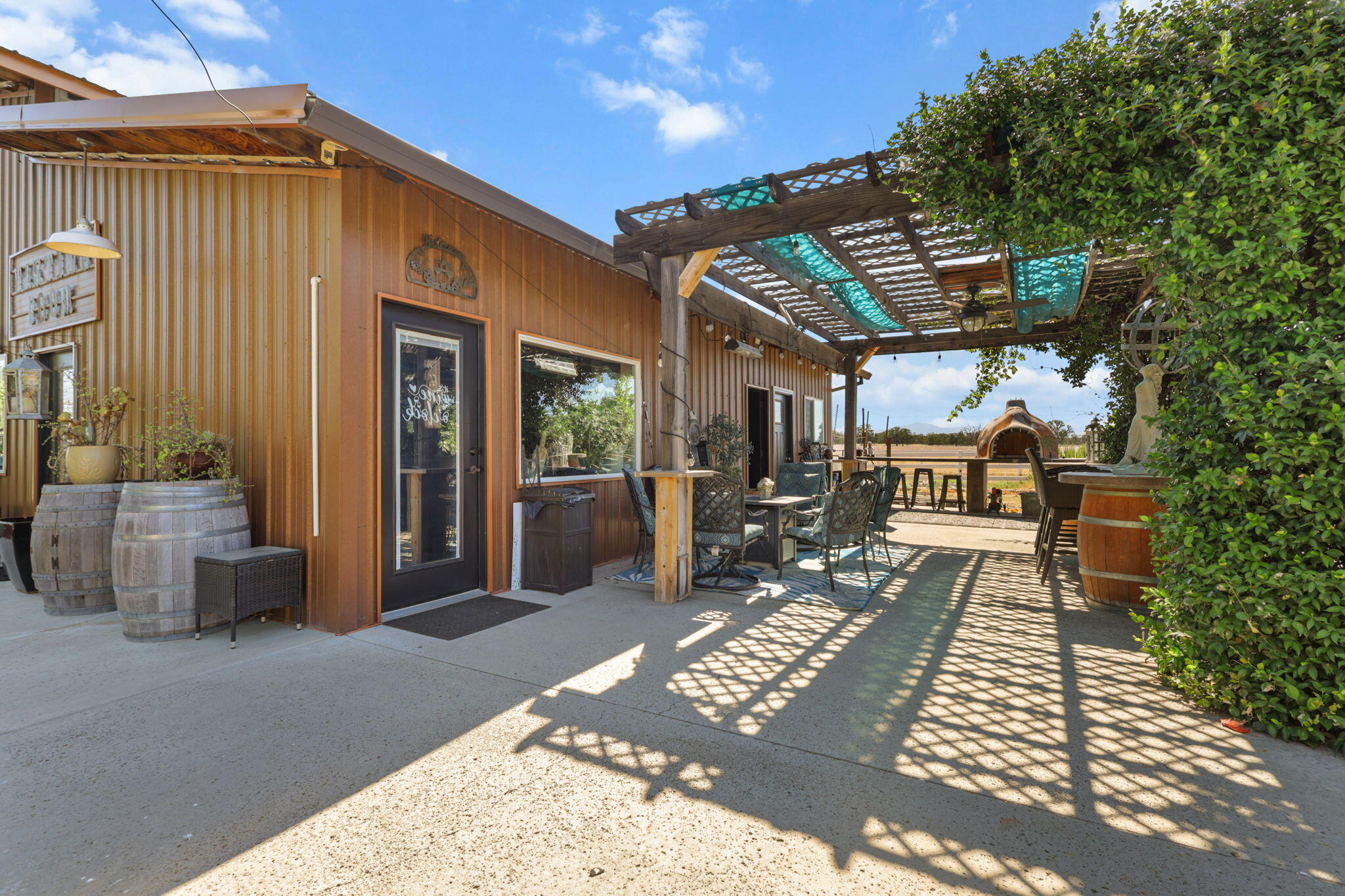 19260 Ridge Road Red Bluff, CA 96080 - Photo 58 of 84 Patio