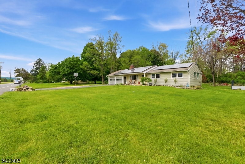 77 Decker Pond Road Andover, NJ 07821 - Photo 5 of 33