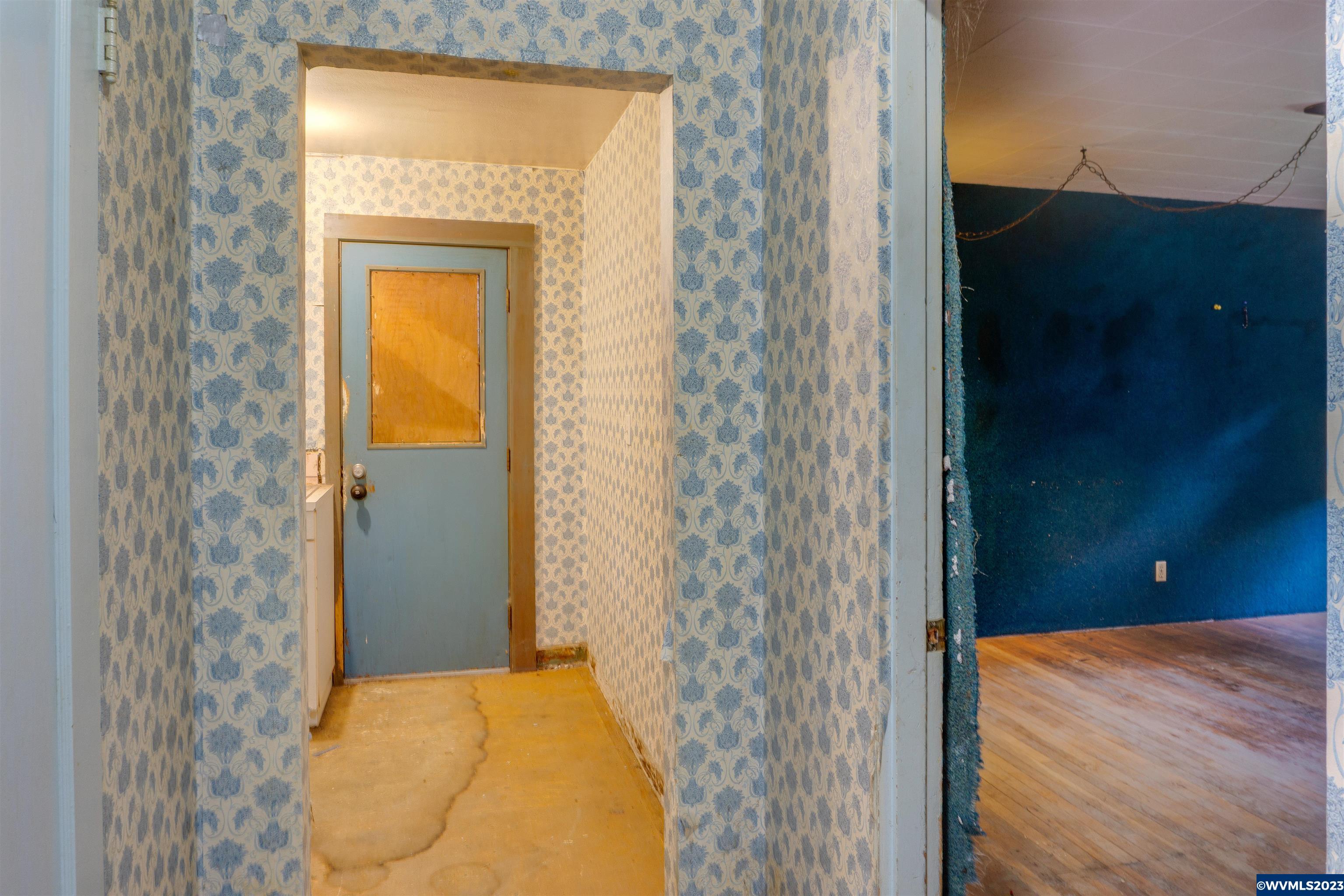 5325 Brooklake Road Northeast Salem, OR 97305 - Photo 12 of 21 Gallery Image 12