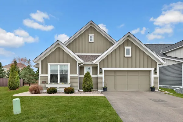 $599,000 | 5042 Dale Ridge Road, Woodbury, MN 55129