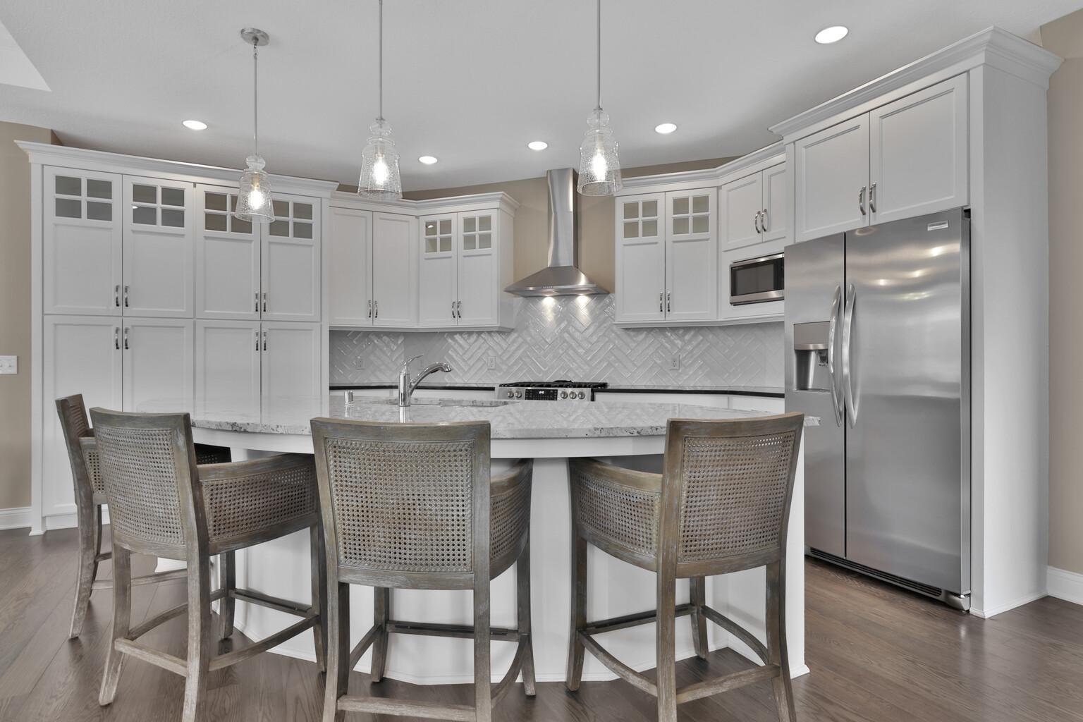5042 Dale Ridge Road Woodbury, MN 55129 - Photo 15 of 45 Gallery Image 15