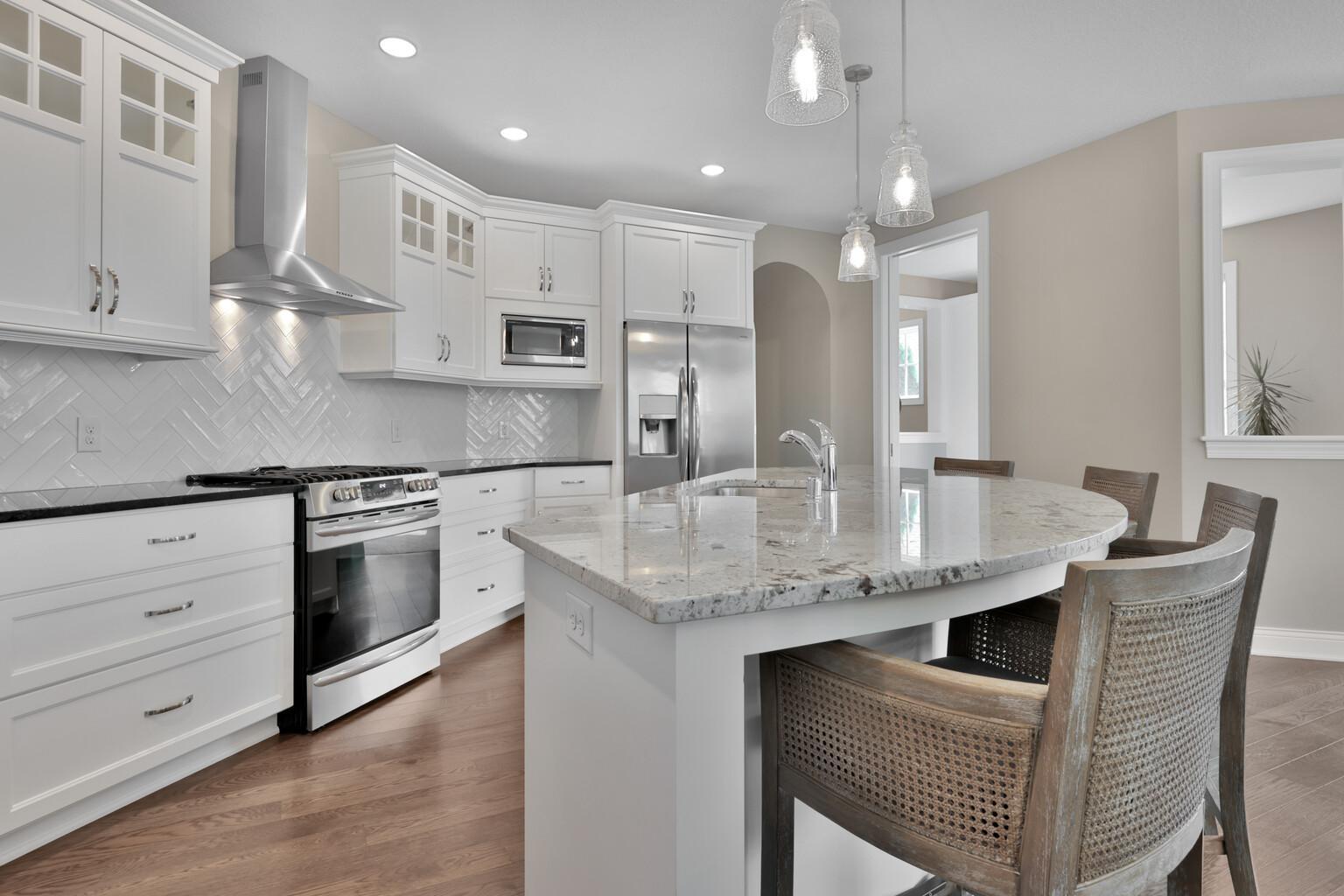 5042 Dale Ridge Road Woodbury, MN 55129 - Photo 18 of 45 Gallery Image 18