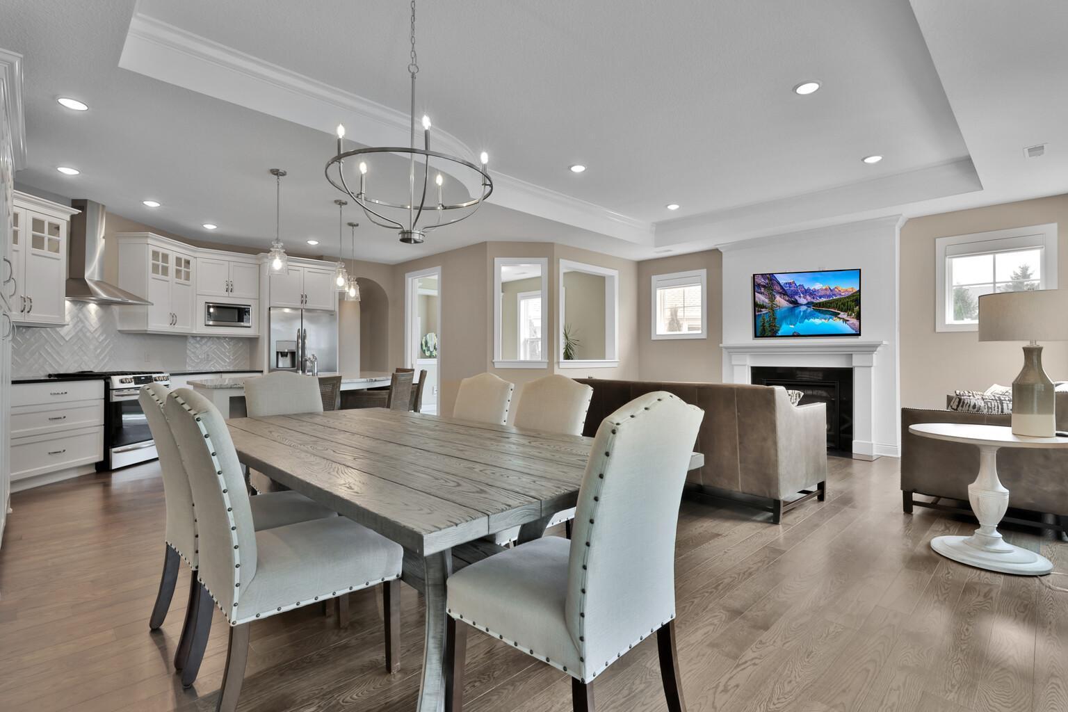 5042 Dale Ridge Road Woodbury, MN 55129 - Photo 20 of 45 Gallery Image 20