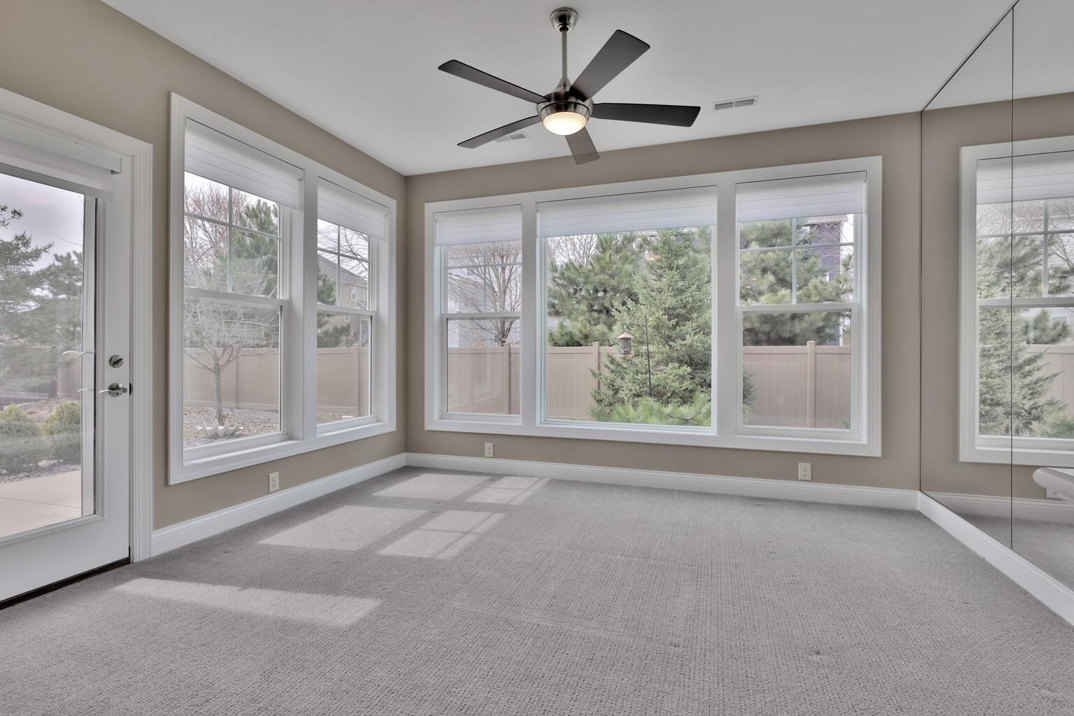 5042 Dale Ridge Road Woodbury, MN 55129 - Photo 28 of 45 Gallery Image 28