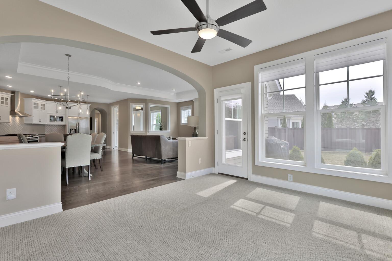 5042 Dale Ridge Road Woodbury, MN 55129 - Photo 29 of 45 Gallery Image 29