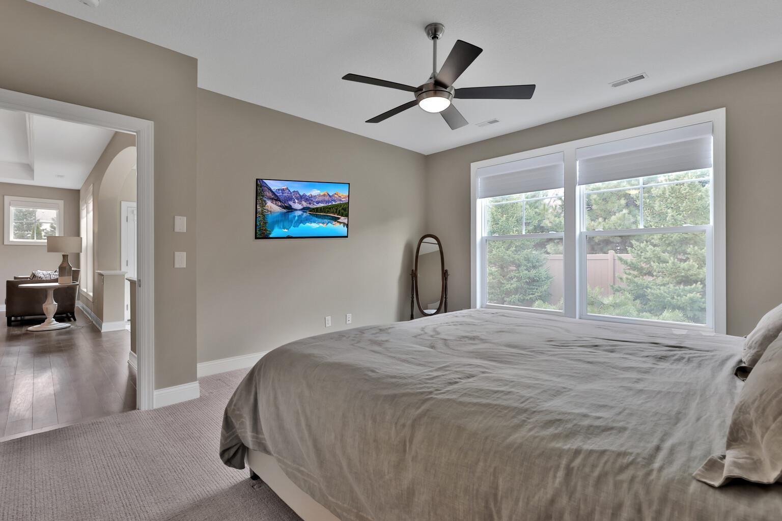 5042 Dale Ridge Road Woodbury, MN 55129 - Photo 31 of 45 Gallery Image 31